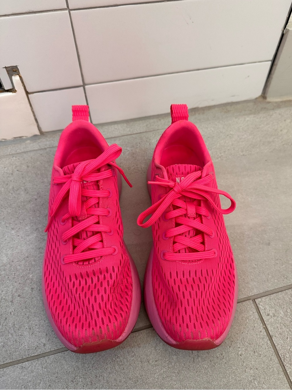 NOBULL Women’s Athletic Sneakers - Bright Pink